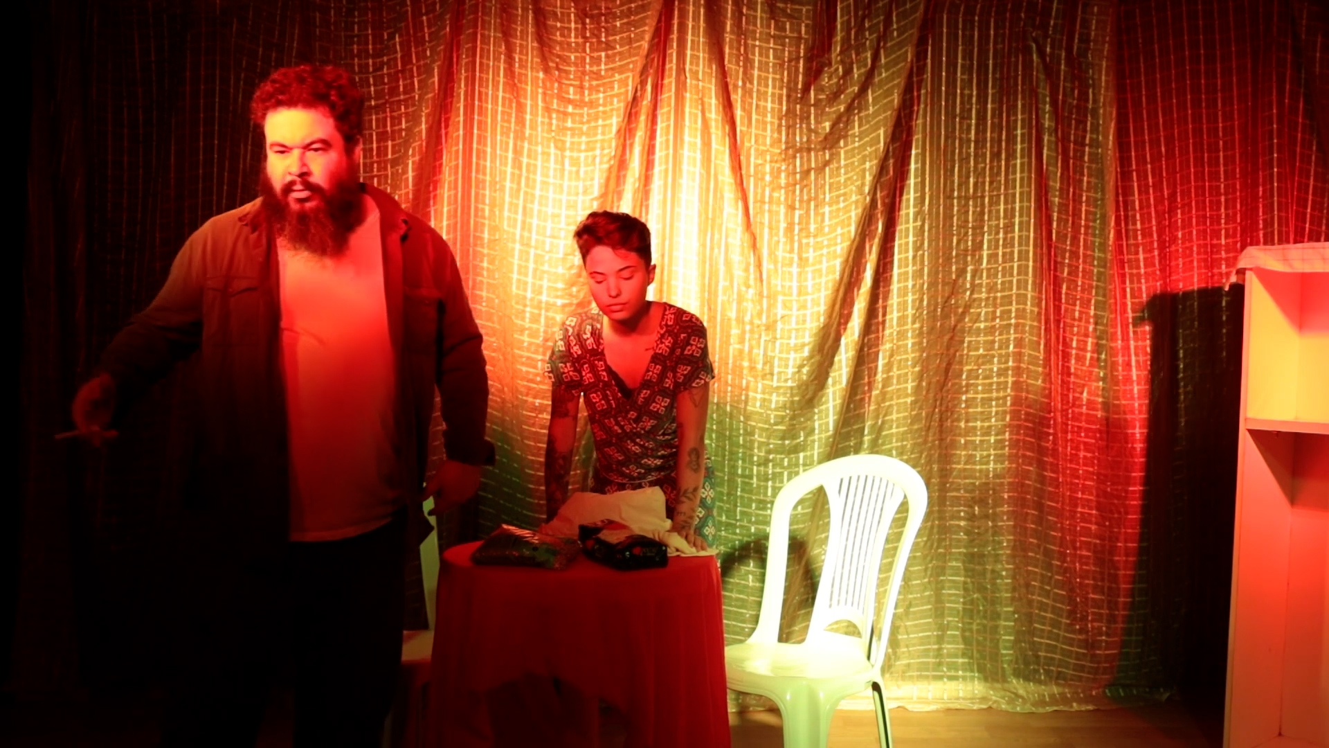 terça noite.00_03_41_06.Still002.jpg